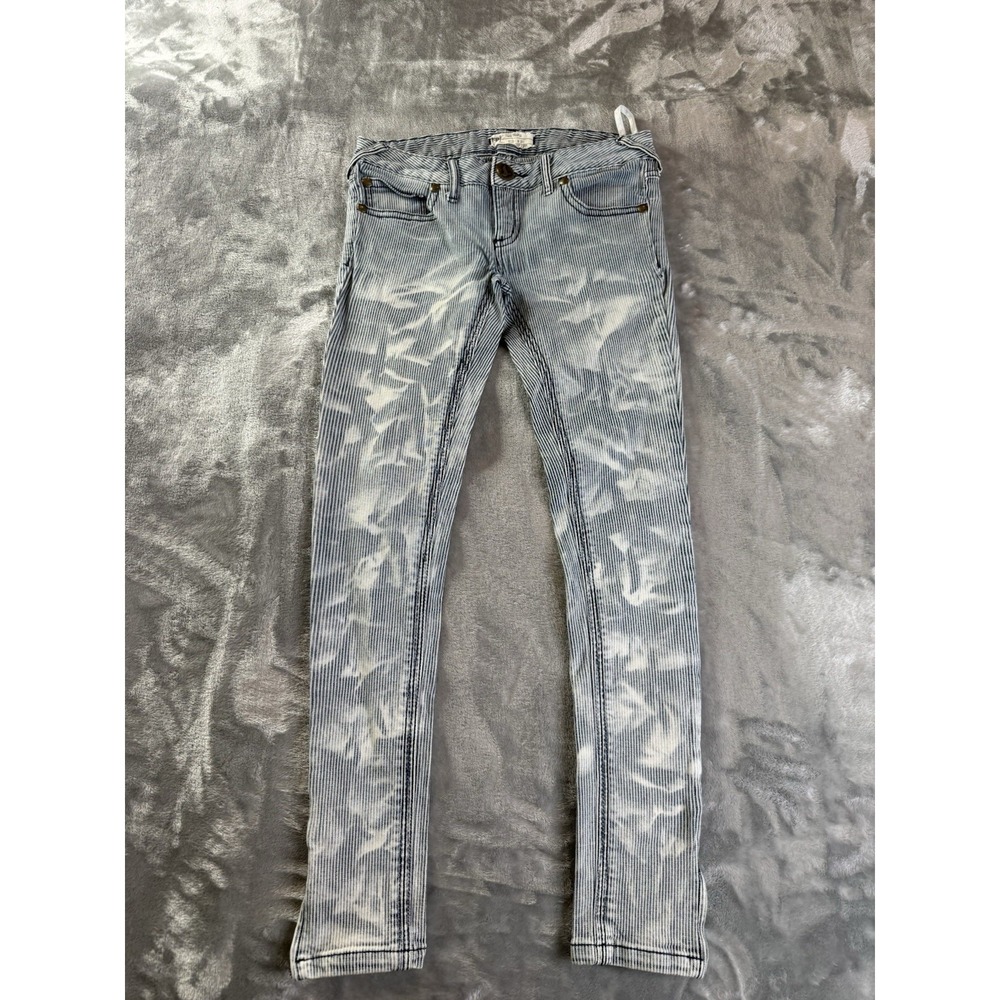 Free People Navy Blue White Striped Distressed Straight Skinny Jeans 28 X‎ 28